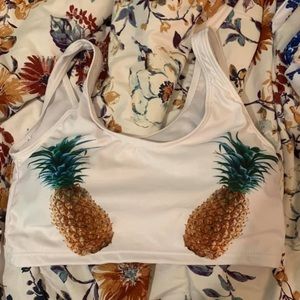 Pineapple Baiting Suit Top